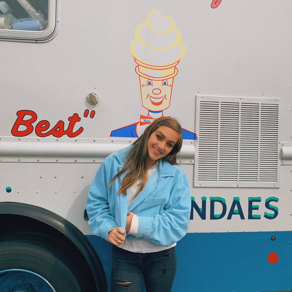 Meet your Posher, Serena